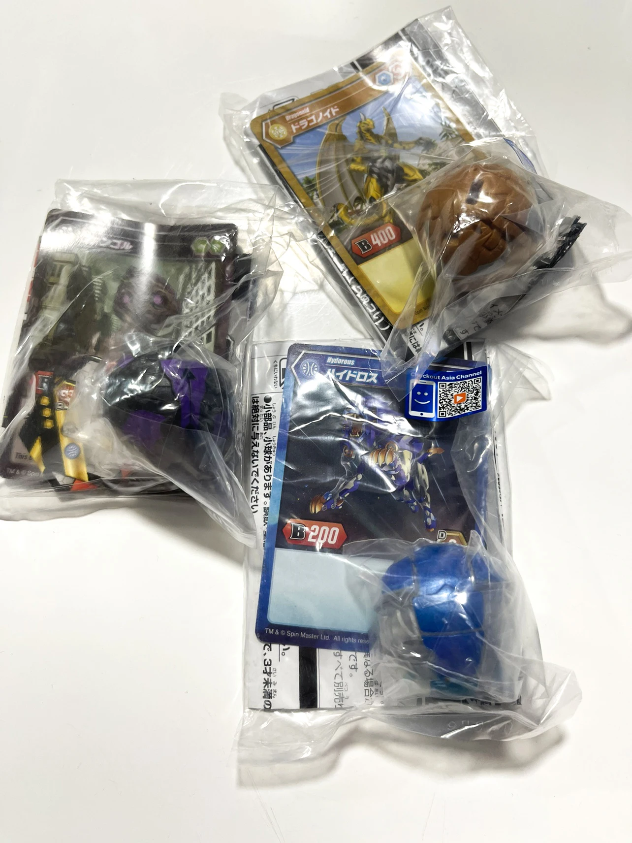 

TAKARA TOMY Bakugan Battle Brawlers Transparent Blue Lion Figure Defenders of The Core Battle Spinning Top Toys