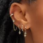 Серьги женские из серебра 925 пробы с белым огненным опалом и фианитами