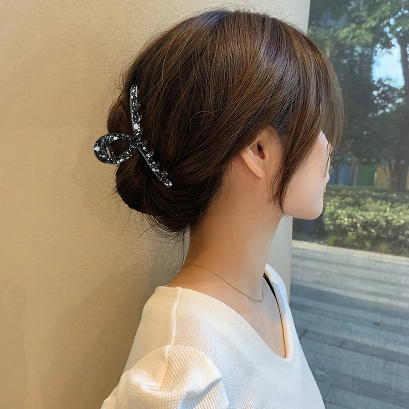 

Women Hair Claw Clip Fashion Creative Plastic Hair Catch Barrette Hair Jaw Clip Hair Styling Accessories For Women Girls