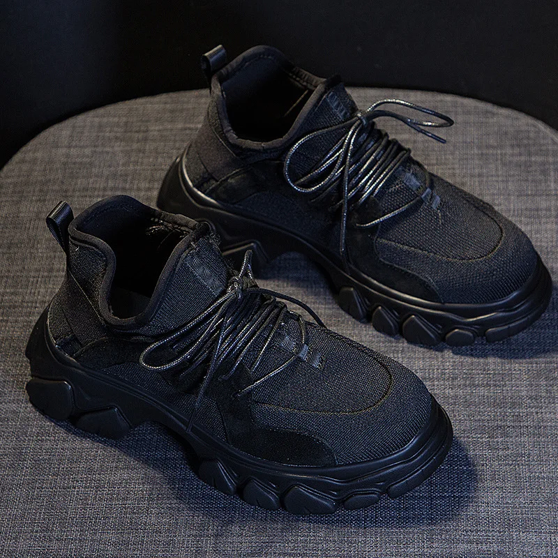 Женские кроссовки из натуральной кожи на толстой подошве черные повседневные