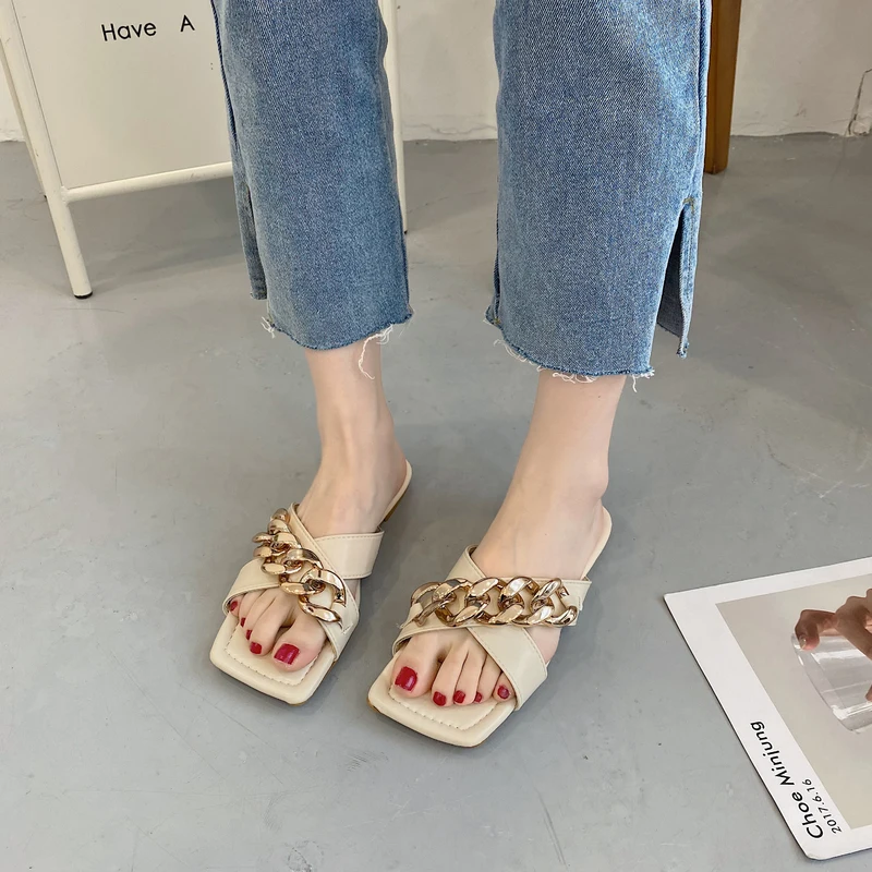 

Shoes Slippers Soft Summer Clogs Woman Pantofle Luxury Slides Low Comfort Beach 2021 Designer Flat Fashion Rubber Chain PU