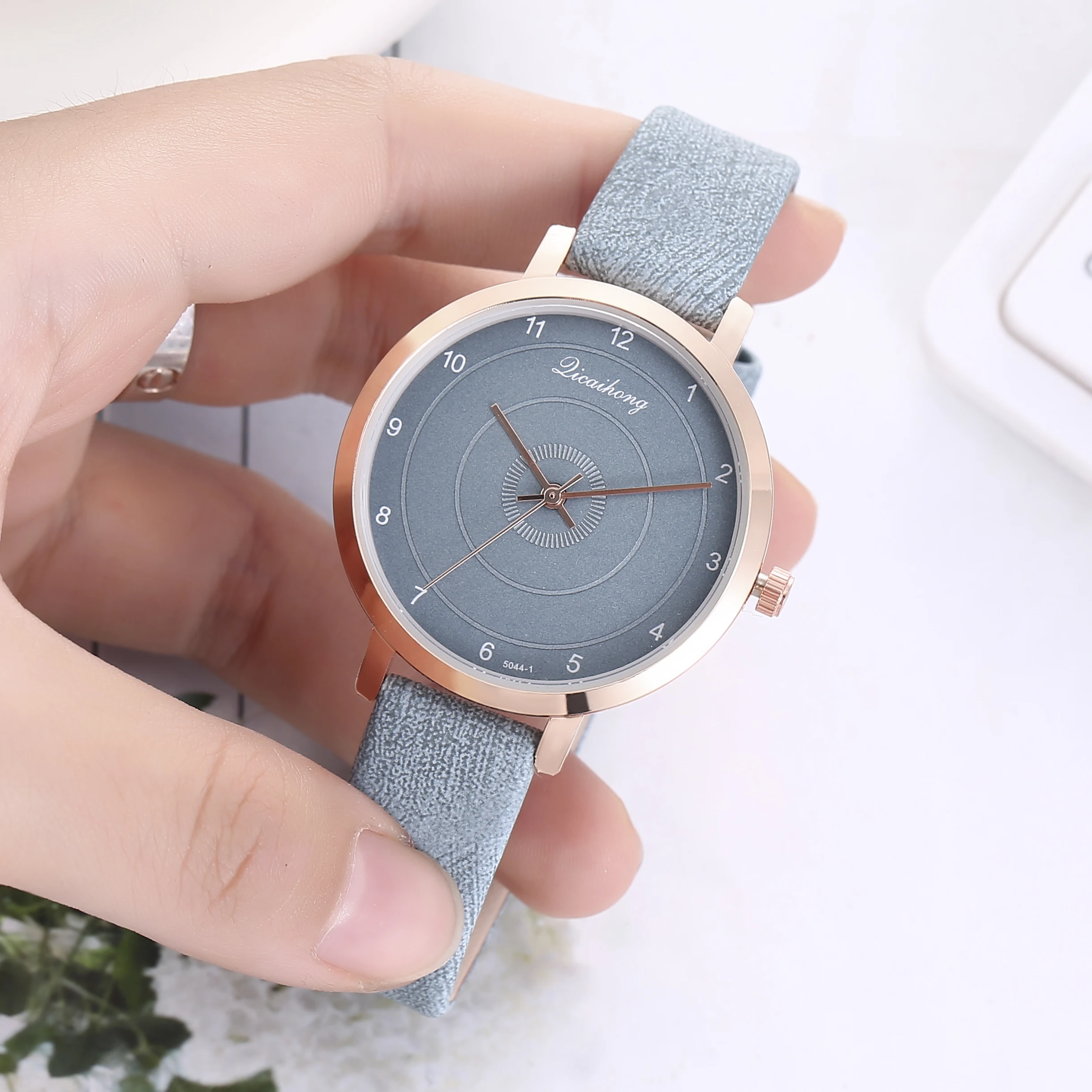 

Top Brand Luxury Leather Quartz Women Watches Wristwatch Ladies Dress Rhinestone Watch black Watches Reloj Mujer Montre Femme