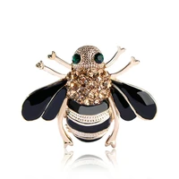 oi brown bees brooch black enamel corsage hats scarf clips accessories green eyes brooches for woman party 2017 hot sale