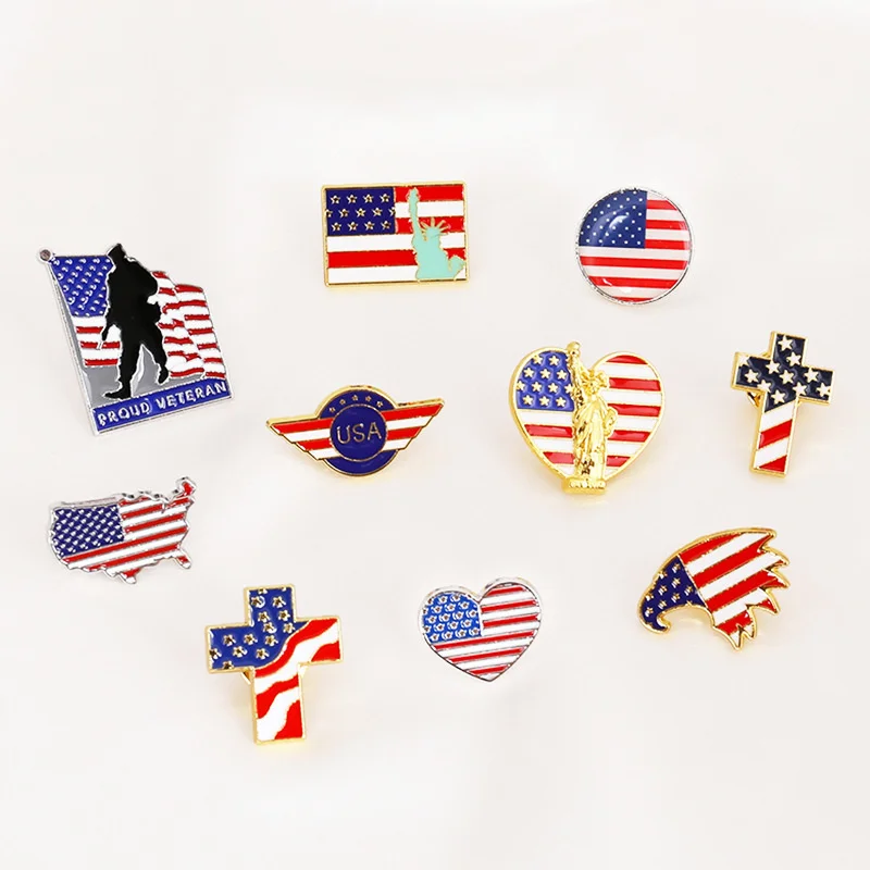 

American flag national emblem map army badge metal brooch eagle statue of liberty logo logo pin men's clothing lapel accessories