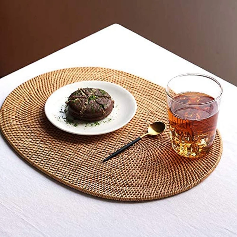 

2 Pcs Oval Rattan Placemat,Natural Rattan Hand-Woven,Tea Ceremony Accessories,Suitable for Dining Room, Kitchen,Etc