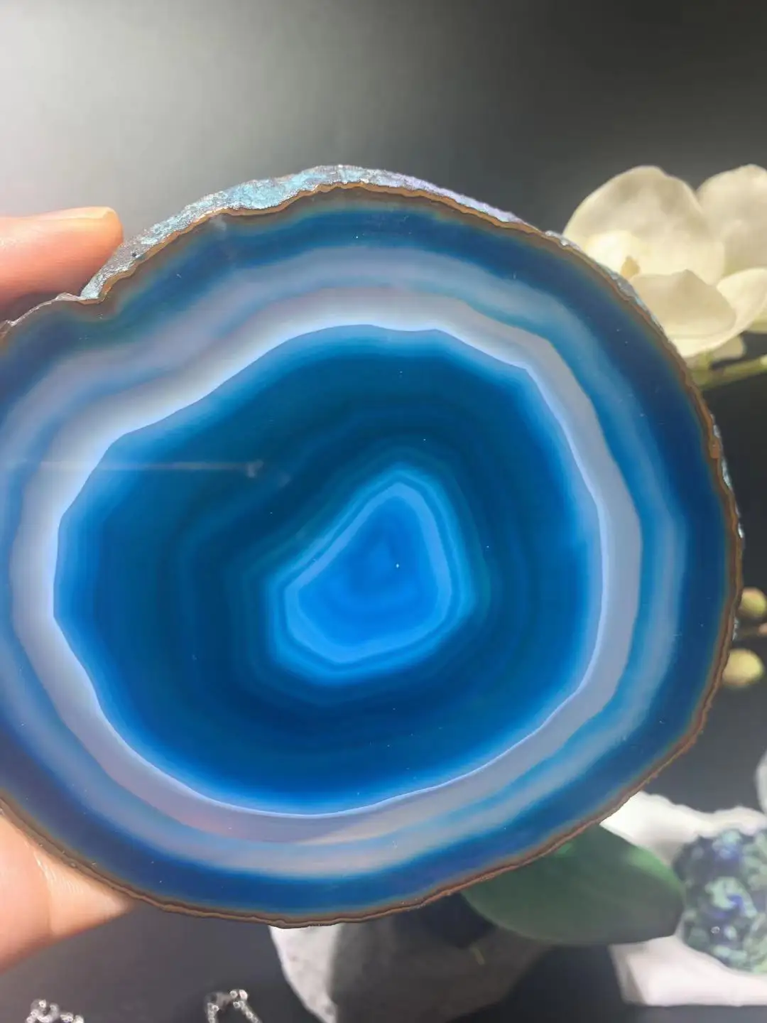 

Подставка под круги из агата, срез жеоды, с кристаллами