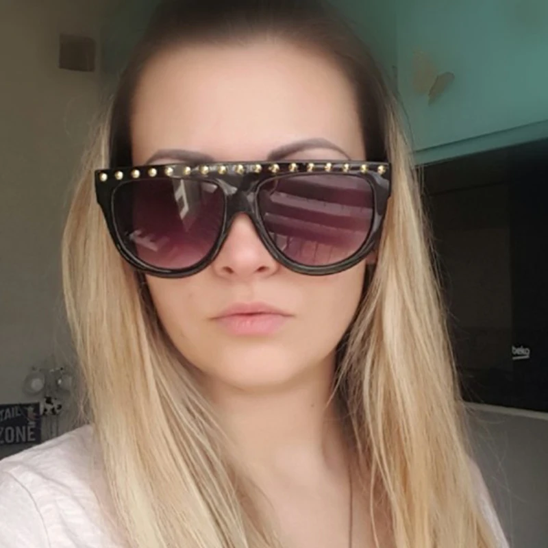 Трендовые женские солнцезащитные очки с заклепками модные брендовые