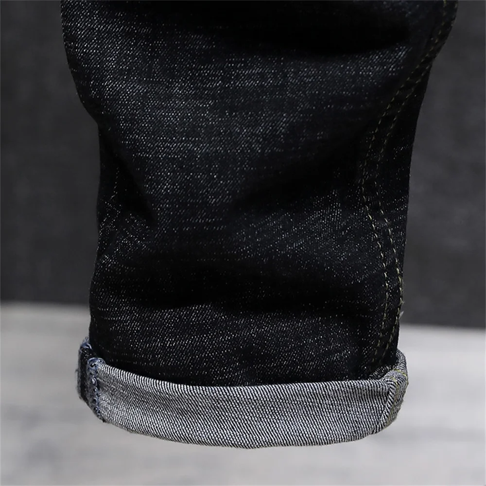 EH·MD® 2020 Red Ear Denim Lion Head Embroidery Pattern Jeans Men's Chinese Retro Small Straight Loose Black Trousers Golden Silk