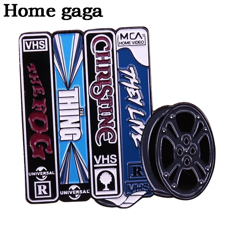 

D3289 Homegaga Horror Movie Cartoon Brooch Metal Badge Lapel Pins Clothes Hat Decoration Pins