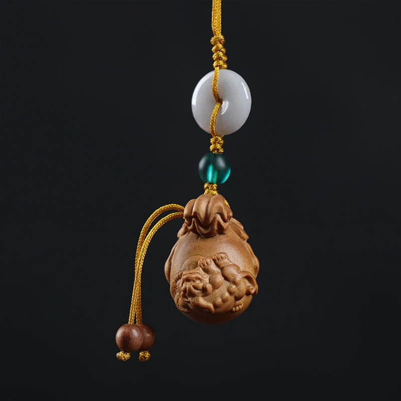 

2cm Pendant Santalum Wood Myth Pixiu Traditional Chinese Pixiu Animal Sculpture Pendant Bag Pendant Home Décor