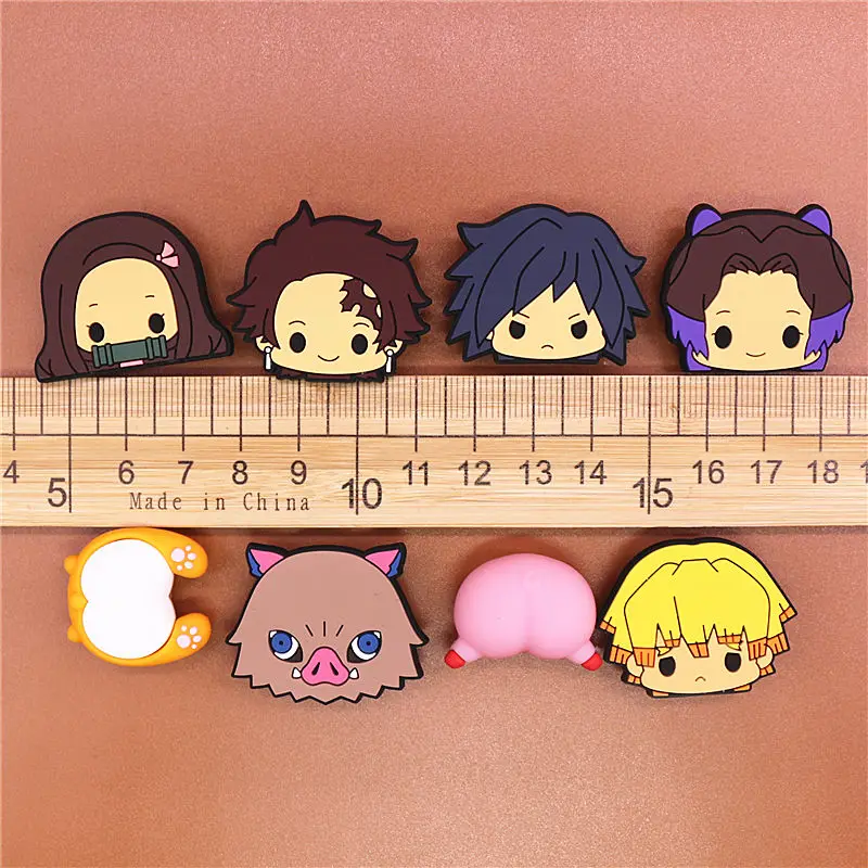 1pcs Japanese Cartoon Shoe Charms Comics Pig Dog Butt Zenyi PVC Shoe Accessories Decoration Fit Croc Jibz Party Kids Gifts U294