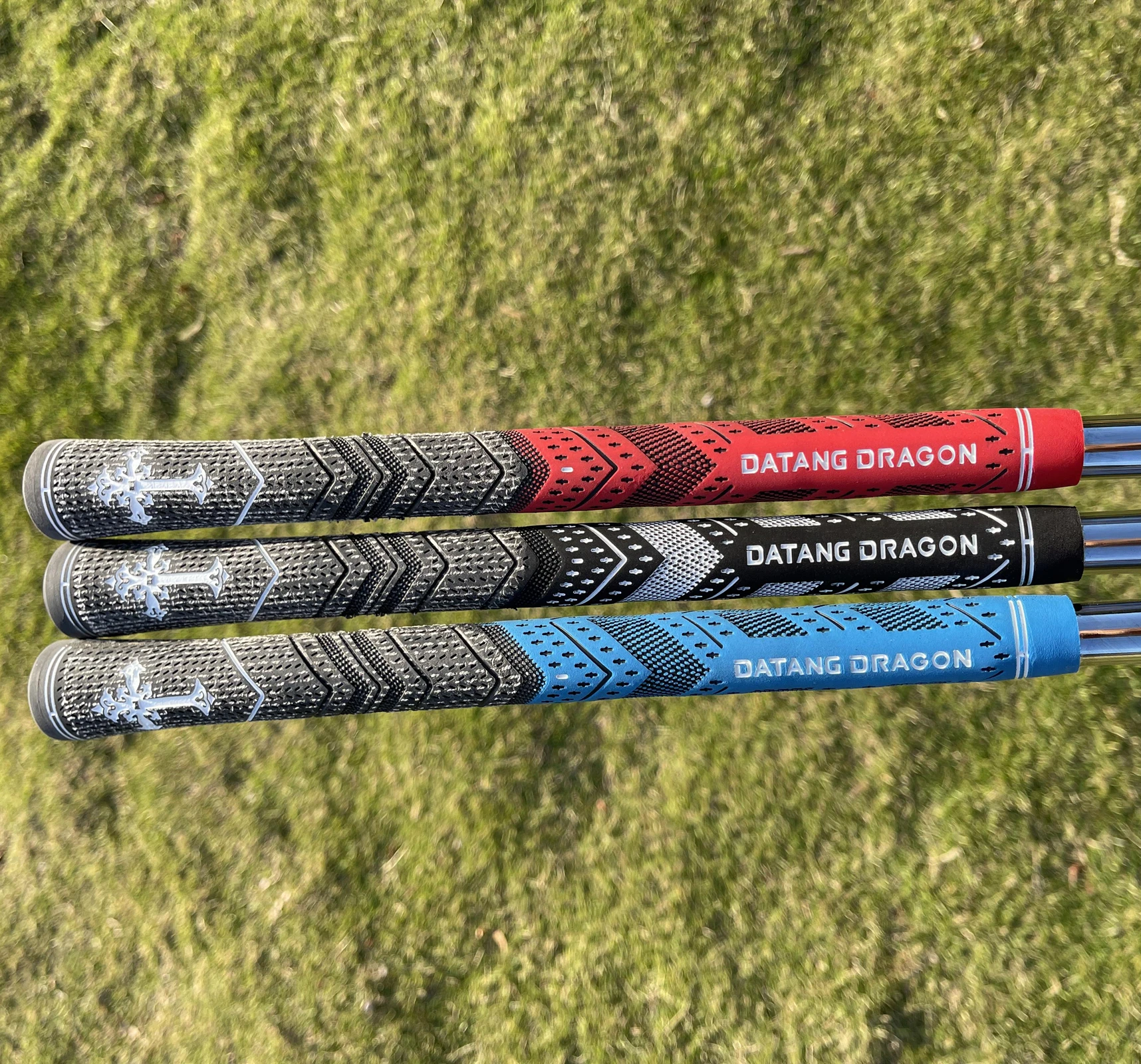 Новинка 2022 ручки для гольфа датан дракон черные цветные распятия водителя