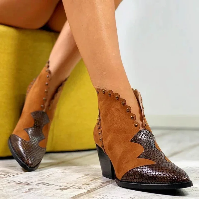 

boots Women's boots large 40-43 pointed