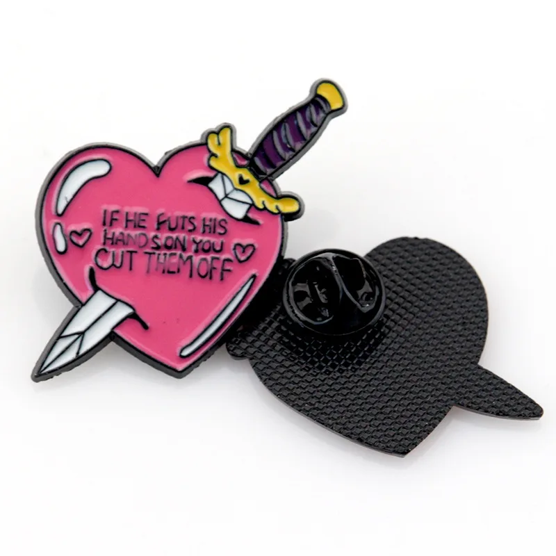 Тренд феминизм брошь с принтом букв Красная лента любви кинжал губная помада