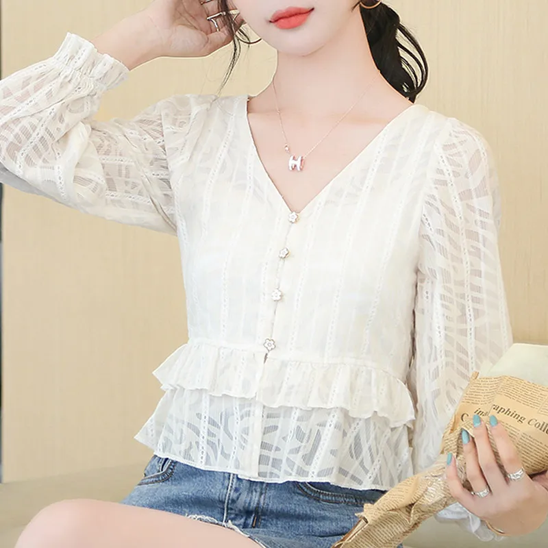 

Женский кружевной топ с V-образным вырезом и длинным рукавом