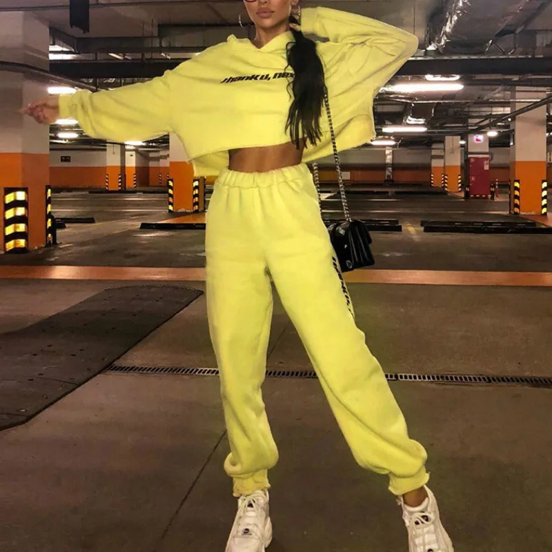 Шикарный комплект из двух предметов со штанами женский спортивный костюм 2