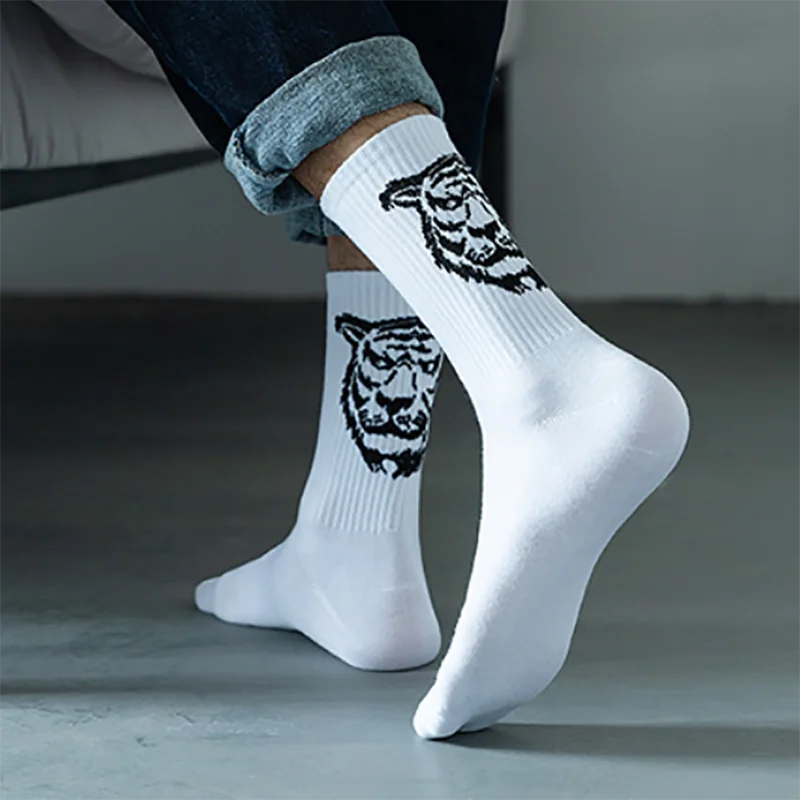 

Men's Socks Cotton Animal Print College Style Cartoon Black White Panda Lion Eagle Tiger Wolf Sports Short Socks Hip Hop Man Sox