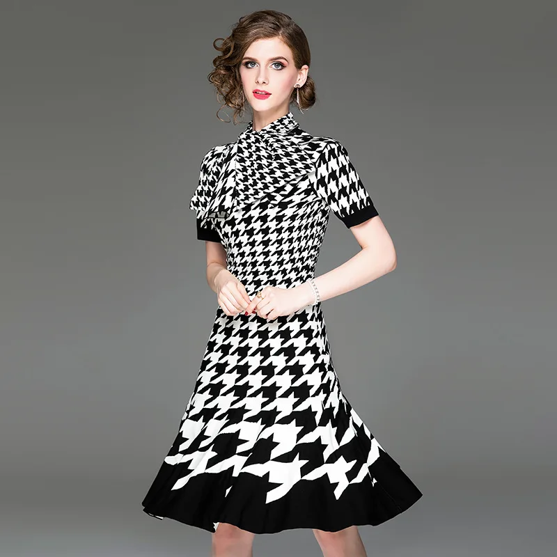 Осеннее Новое маленькое платье с бантом тяжелое Промышленное Качество вязаные