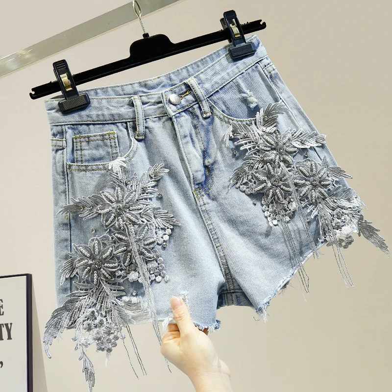 

Heavy Industry Diamond Dimensional Flower Tassels Ripped Burr Wide Leg Denim Shorts 2020 New Style High Waist short Harajuku