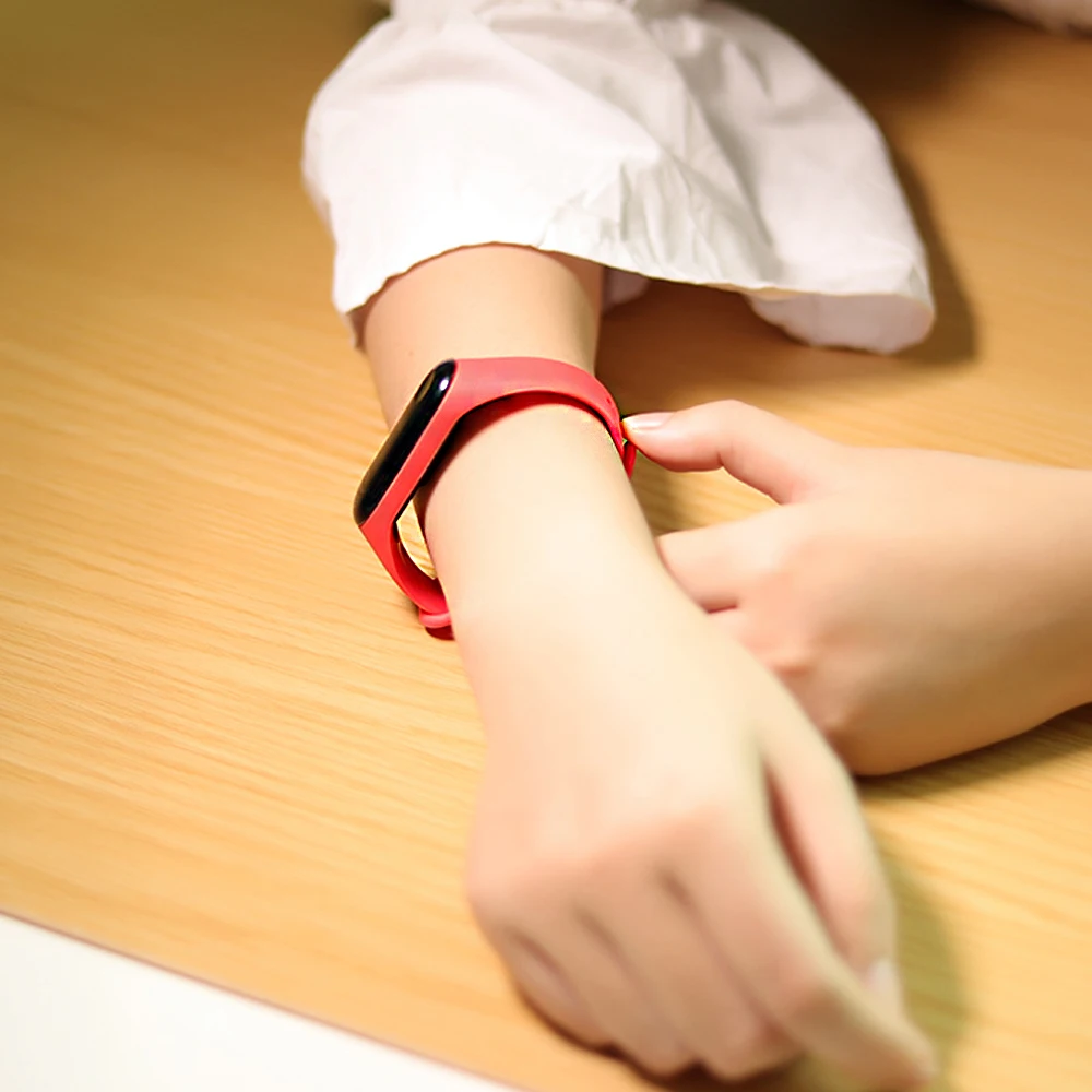 Strap for Xiaomi Mi Band 6 7 bracelet Sport silicone watch wristband Miband band6 band4 wriststrap For Xiaomi mi band 3 4 5 6 7