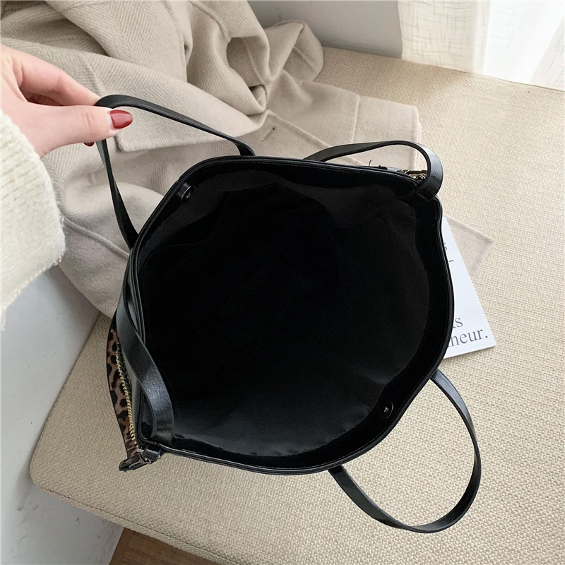 Женская большая сумка через плечо из масляной кожи женская искусственной