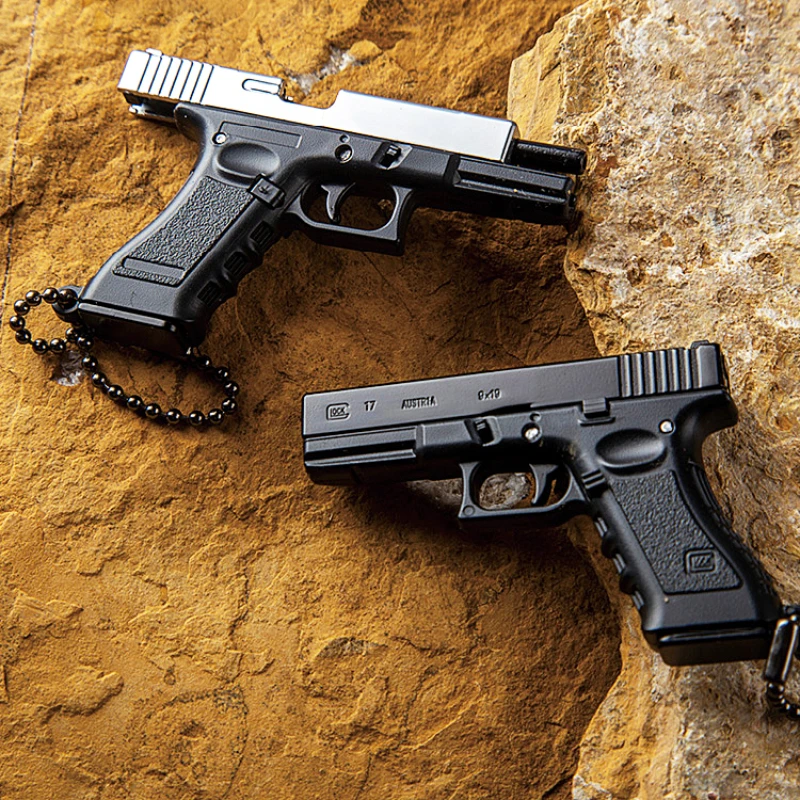 

Новинка 2021, брелок Glock G17 Beretta 1:3, Уменьшенная модель, брелок из полусплава, подарок, подвеска, украшение, подарок на день рождения, игрушка, мод...