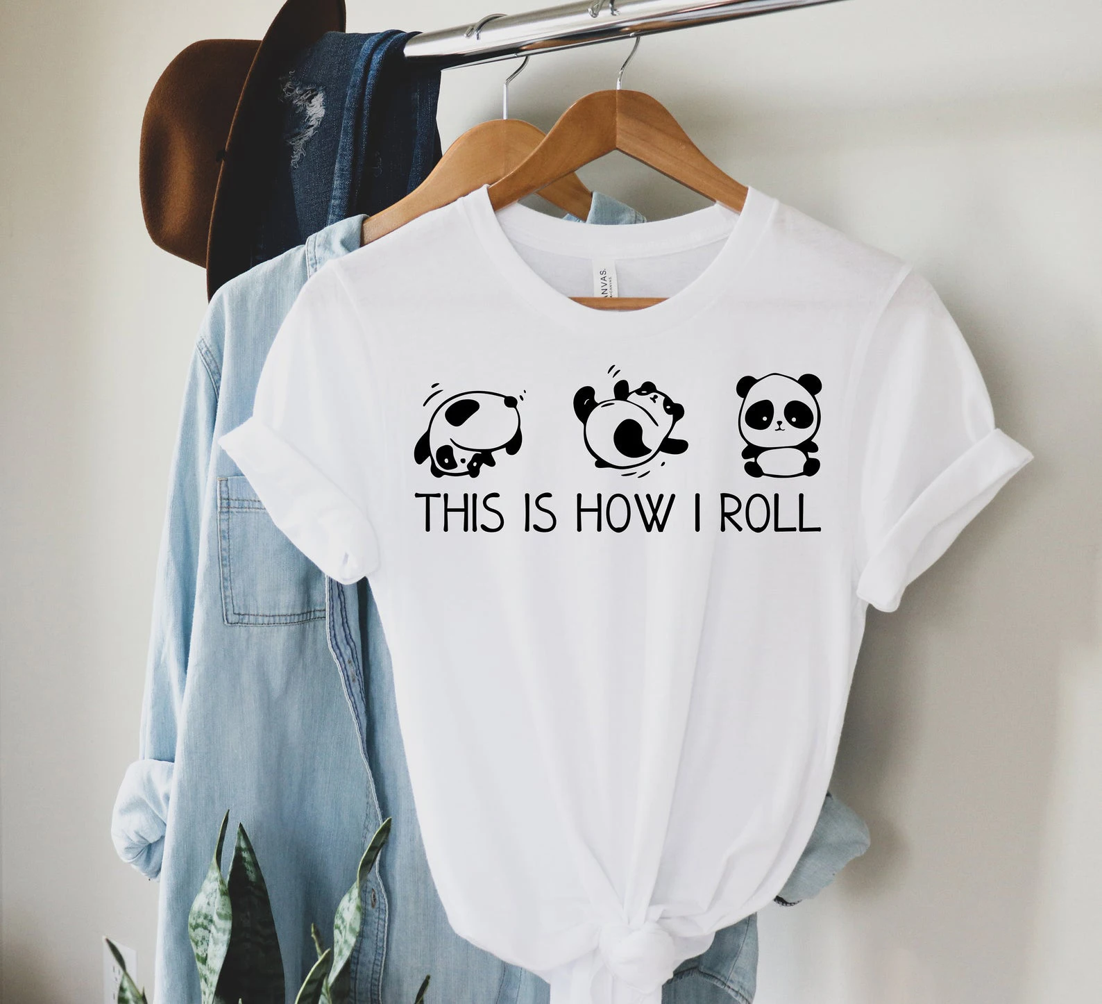 

Женская рубашка с надписью «Is How I Roll Lady Kawaii Animal Silm Fit», футболка унисекс, модные уличные топы, трендовая футболка для пары