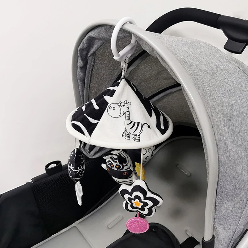 New Black White Baby Rattle Bed Hanging Around Cartoon Animals Wind Chime Exercise Newborn's Vision And Hearing Under 3 year | Игрушки и