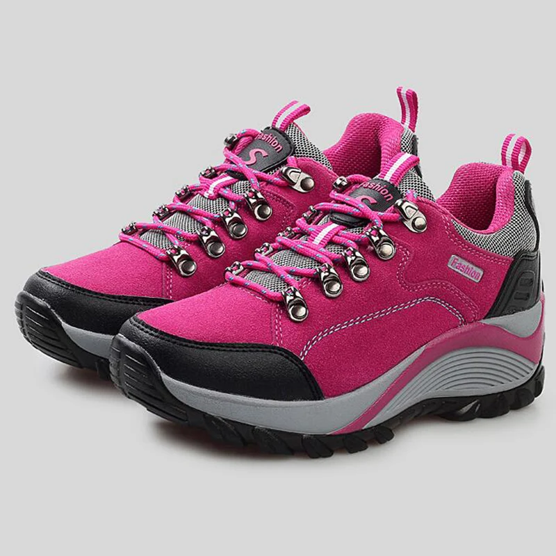 Женские походные ботинки Akexiya черные Нескользящие на танкетке для занятий