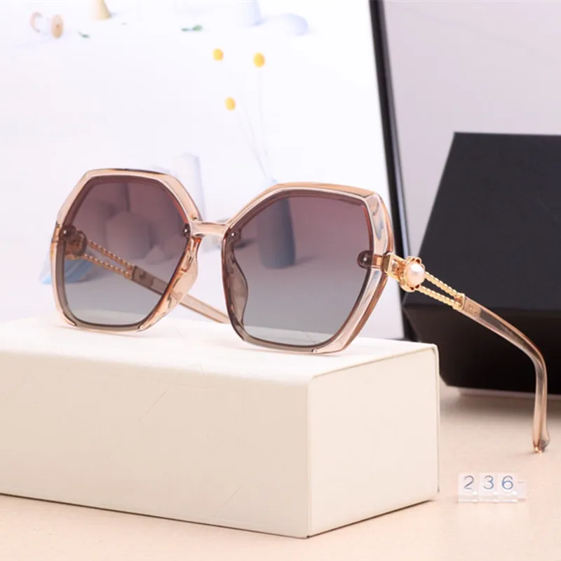

Luxury Gradient Pearl Sunglasses Women Elegant Vintage Brand Designer Retro Sun Glasses Female Gorgeous Outdoor Mirror UV4000