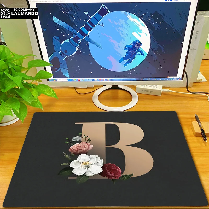 

Игровой компьютерный коврик для мыши, скоростной игровой коврик с 26 буквами, игровой коврик для ноутбука, настольные коврики, Настольный ко...