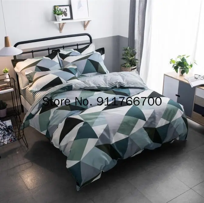 Черно белые простыни и наволочки в клетку с сердечками для взрослых детей