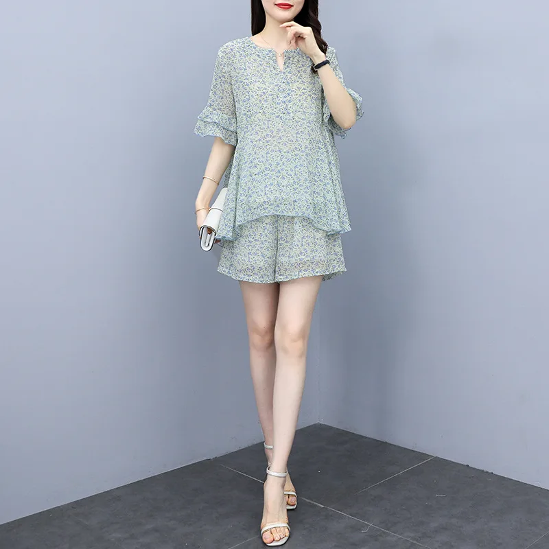 

Women 2021 Summer Fashion Two-piece Suits Female New Printed Chiffon Pullover Tops Ladies Printed Loose Thin Shorts Sets XL-5XL