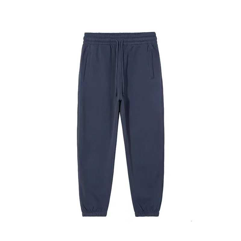 

A new autumn/winter style of high street casual pants for both men and women