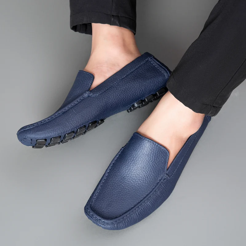 

New Arrivals Antiskid Men Loafers Slip On Breathable Soft Casual Men's Rubber Shoes Fashion Flats Moccasins For Men Size 38-44