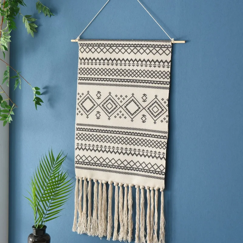 

National Style Living Room Porch Cotton Braided Printed Tapestry Cotton and Linen Tassels Decorative Pendant Art Tapestry