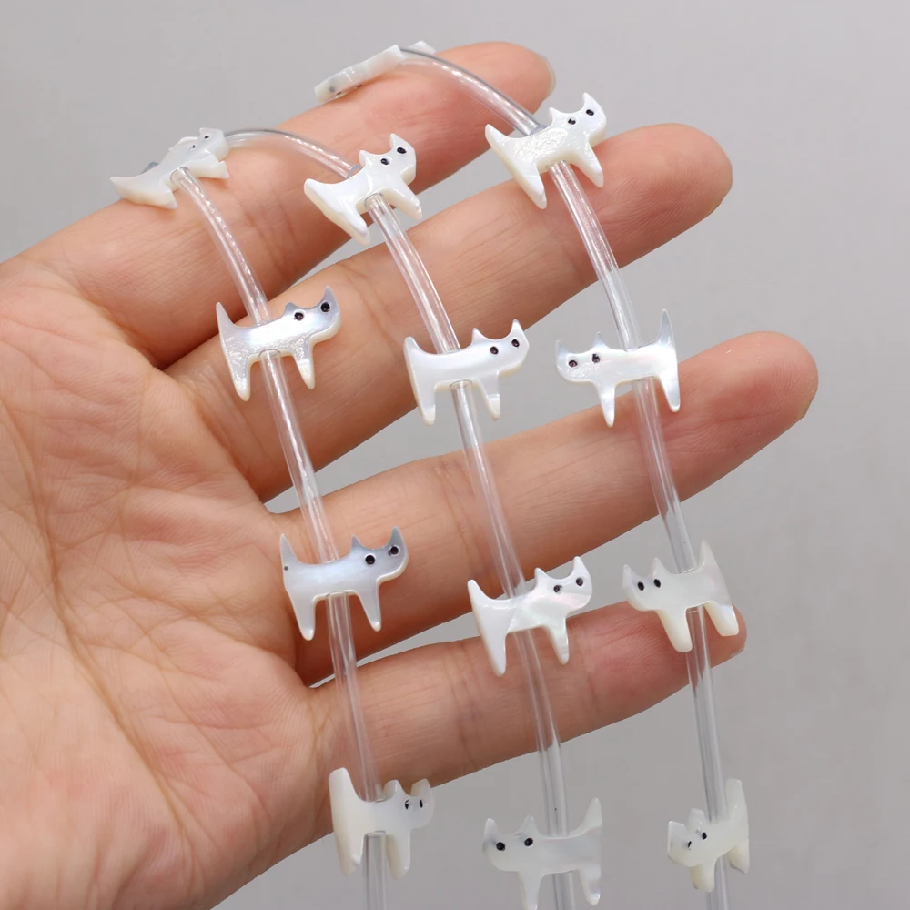 15PC perline a forma di animale conchiglia naturale madreperla bianca Charms pesce gatto per fare gioielli fai da te orecchino braccialetto