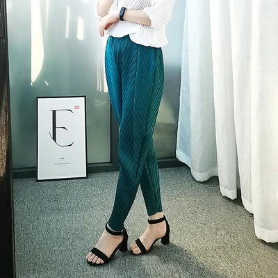 HOT SELLING Miyake fashion Spring and summer mid waist solid New Fashion solid  Cone Version pants IN STOCK