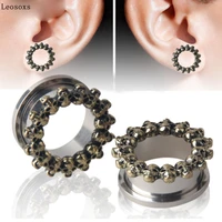 leosoxs 2pcs fashion skull head flower steel ear gauges plugs flesh tunnel screw ear expanders 6 20mm piercing jewelry unisex