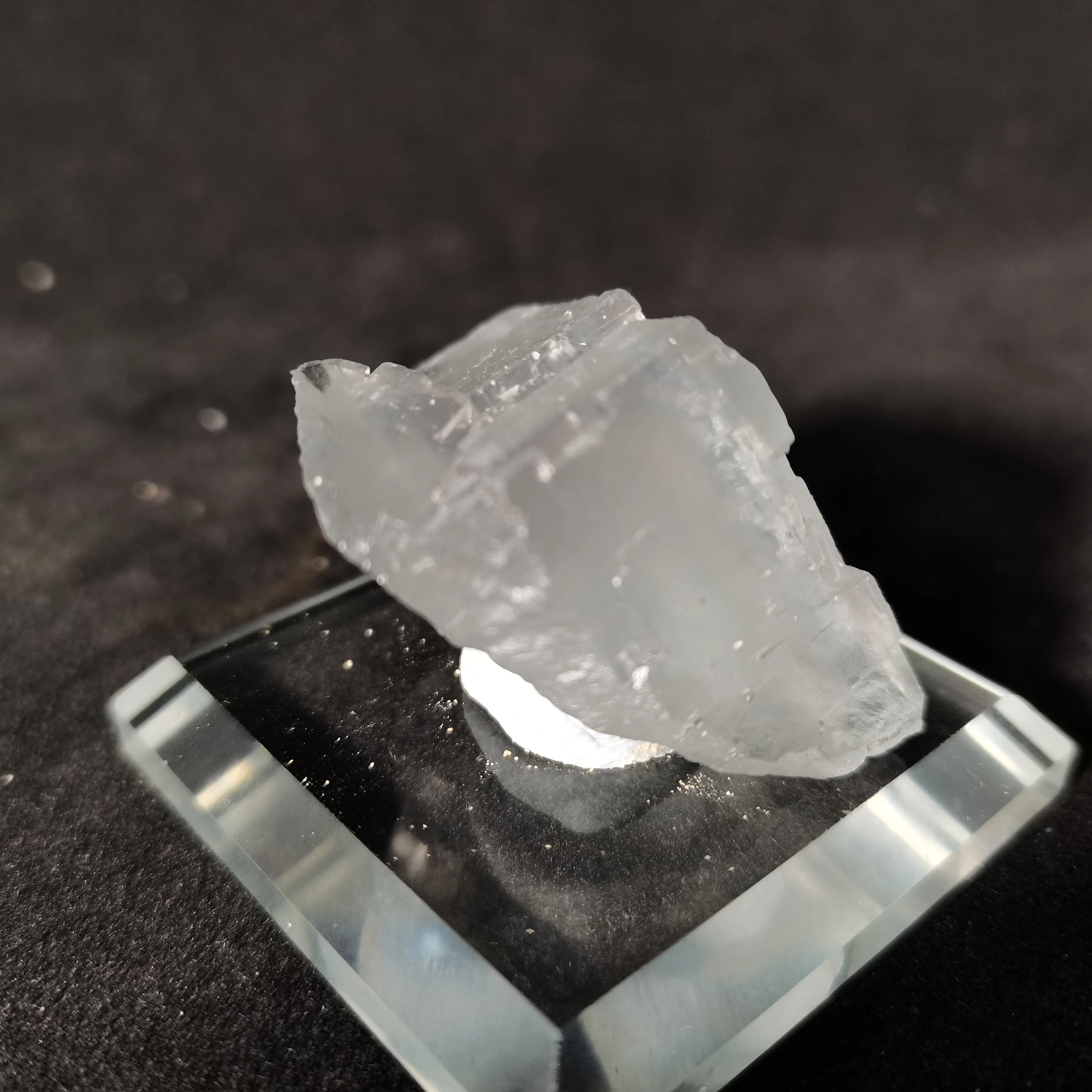 

31.9gNatural fluorite mineral crystal, crystal cluster quartz mineral specimen, quartz crystal.