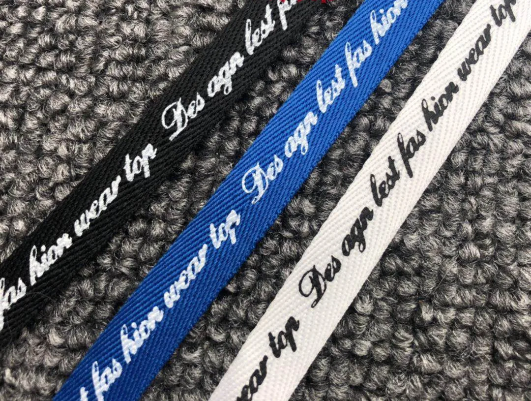 1 см назад галстук аксессуары для одежды тесьма сторона моды Английский алфавит