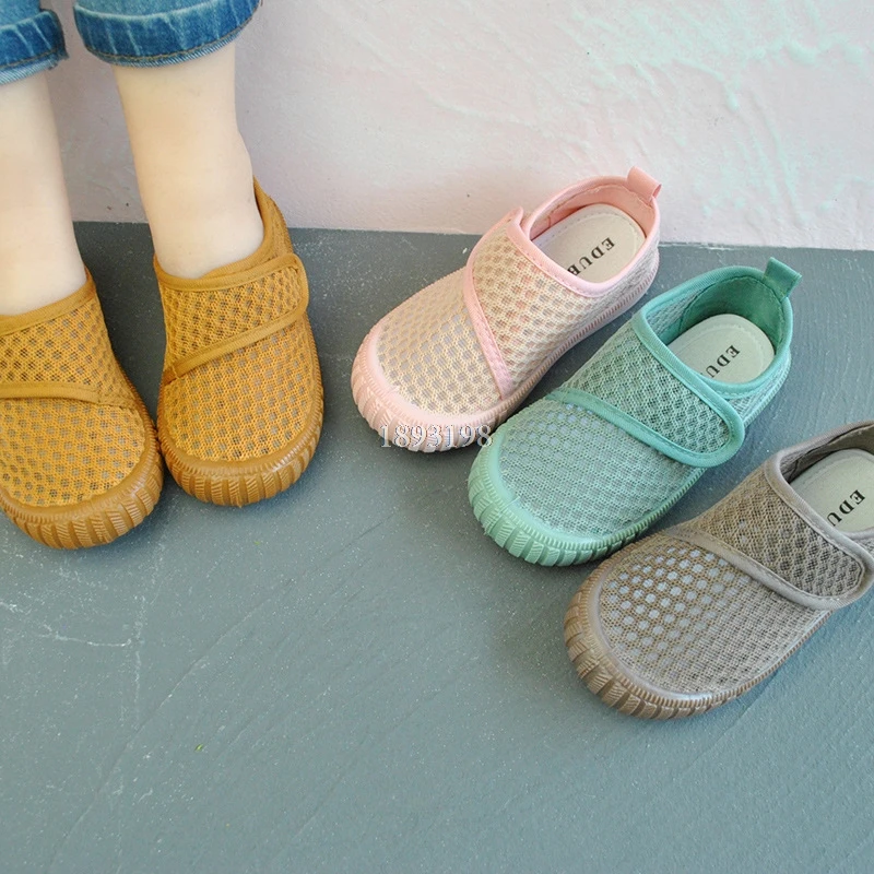 

Детская летняя дышащая сетчатая обувь, повседневные сандалии с низким вырезом для мальчиков и девочек, детская спортивная обувь с мягкой подошвой и крючками