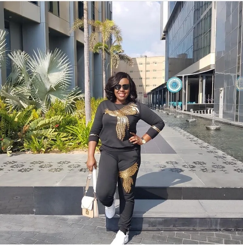 2019African Sets For Women New Beading Sequined African Elastic Bazin Baggy Pants Rock Style Dashiki Sleeve Famous Suit Lady |