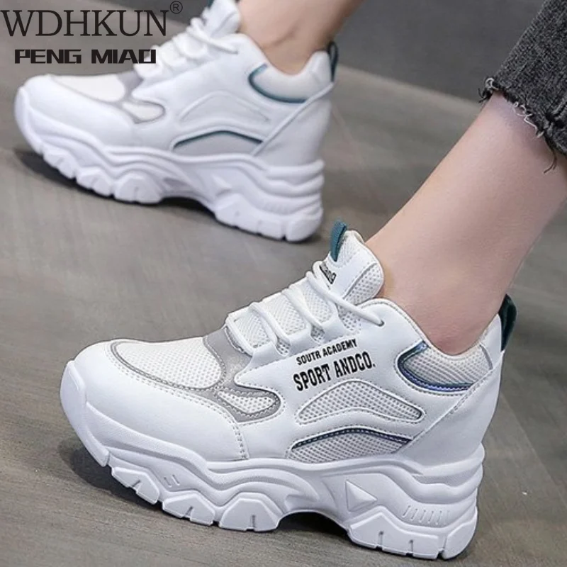 Кроссовки женские на массивной платформе сетчатые спортивные Сникеры для
