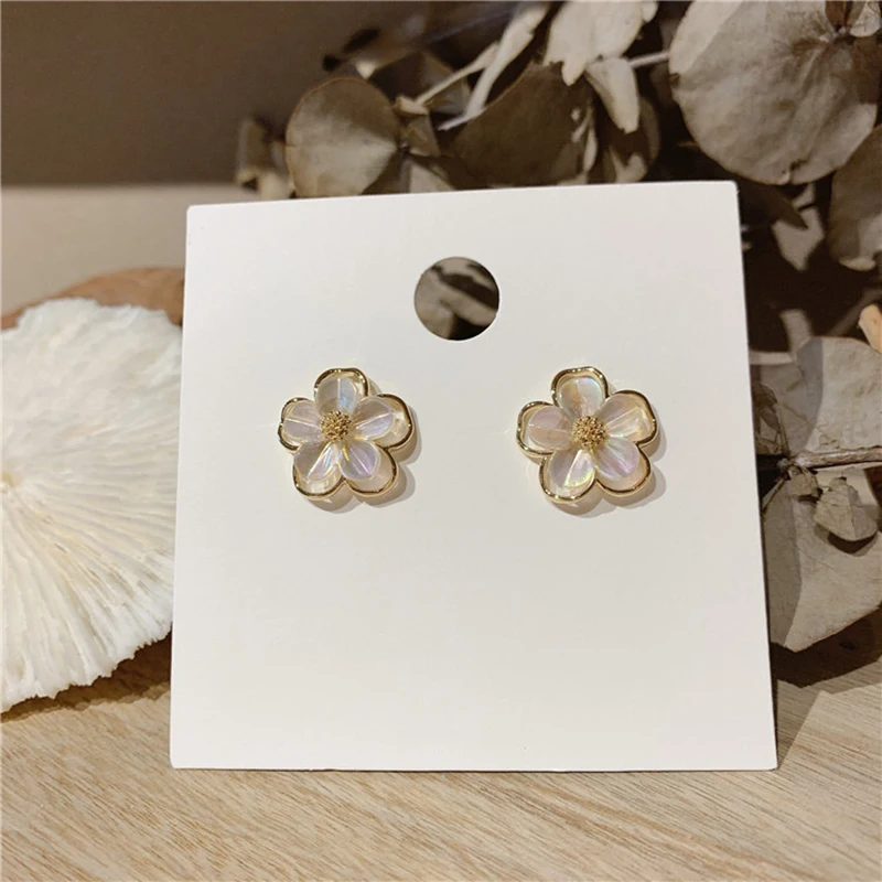Японские и южнокорейские милые серьги с белыми цветами модные простые для