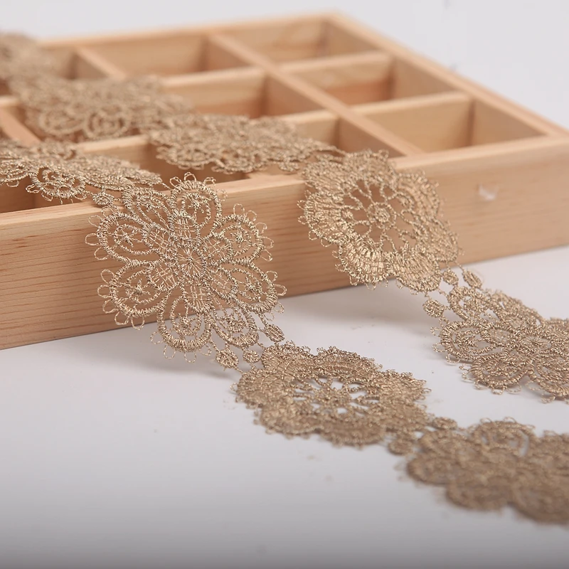 Золотая кружевная отделка 2021 год широкое кружево чосам аксессуары для рукоделия