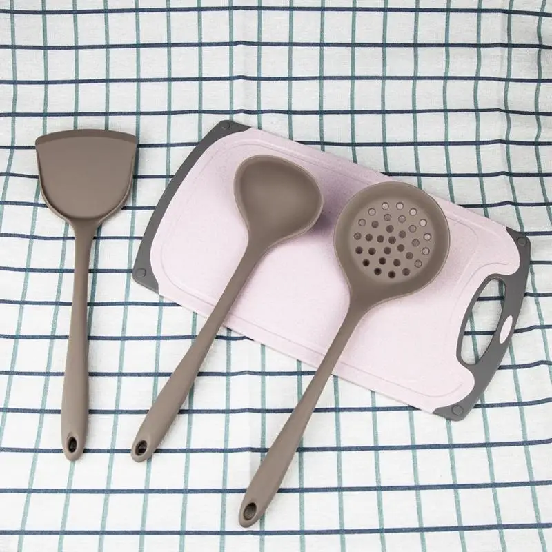 Silicone Kitchen Utensil Non-Stick Champagne Color Cooking Spatula Soup Spoon Ladle Home Dinner Tableware |