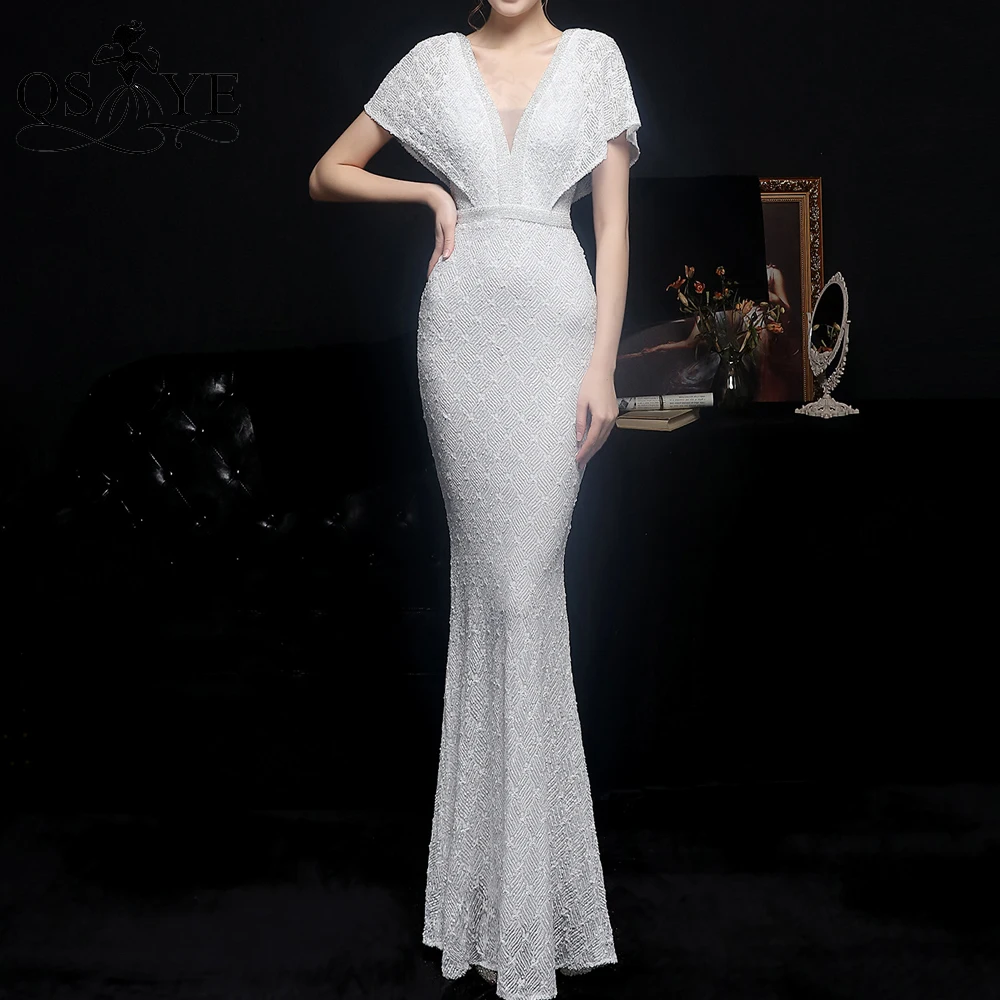 Белое свадебное платье с блестками невесты юбкой-годе и рукавом летучая мышь