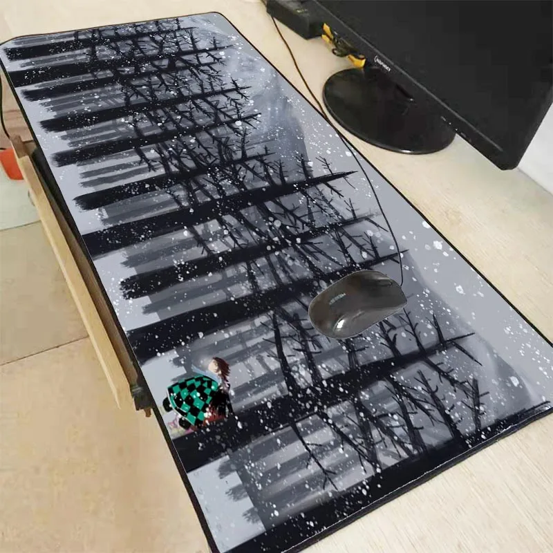 

XGZ Anime Demon Slayer Kimetsu No Yaiba Gaming Snow Tree Mouse Pad Computer Gamer pad Large Game Mat for PC Laptop