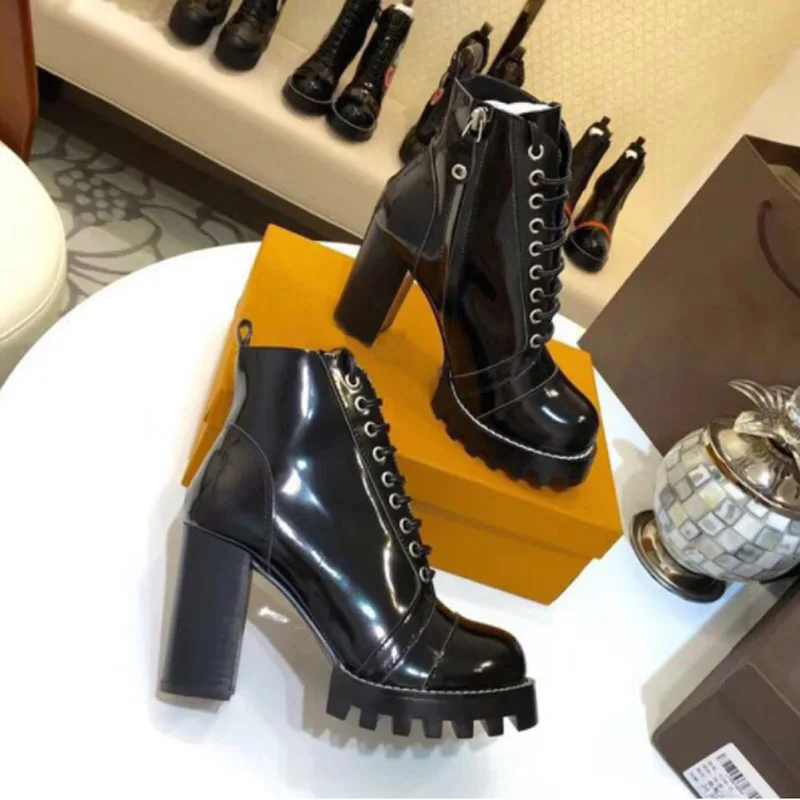 

Retro Fringe Boots Flock Chunky Ankel Boots Leather Blue Women Middle Heel Ankle Booties Woman Spring Autumn Tassel Short Boots